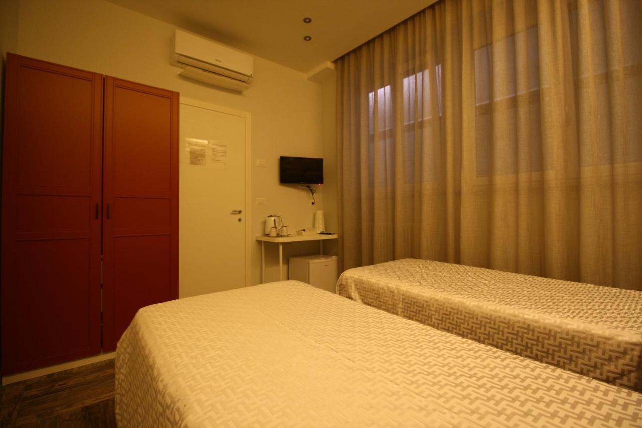 Recia Room Napoli Eksteriør bilde
